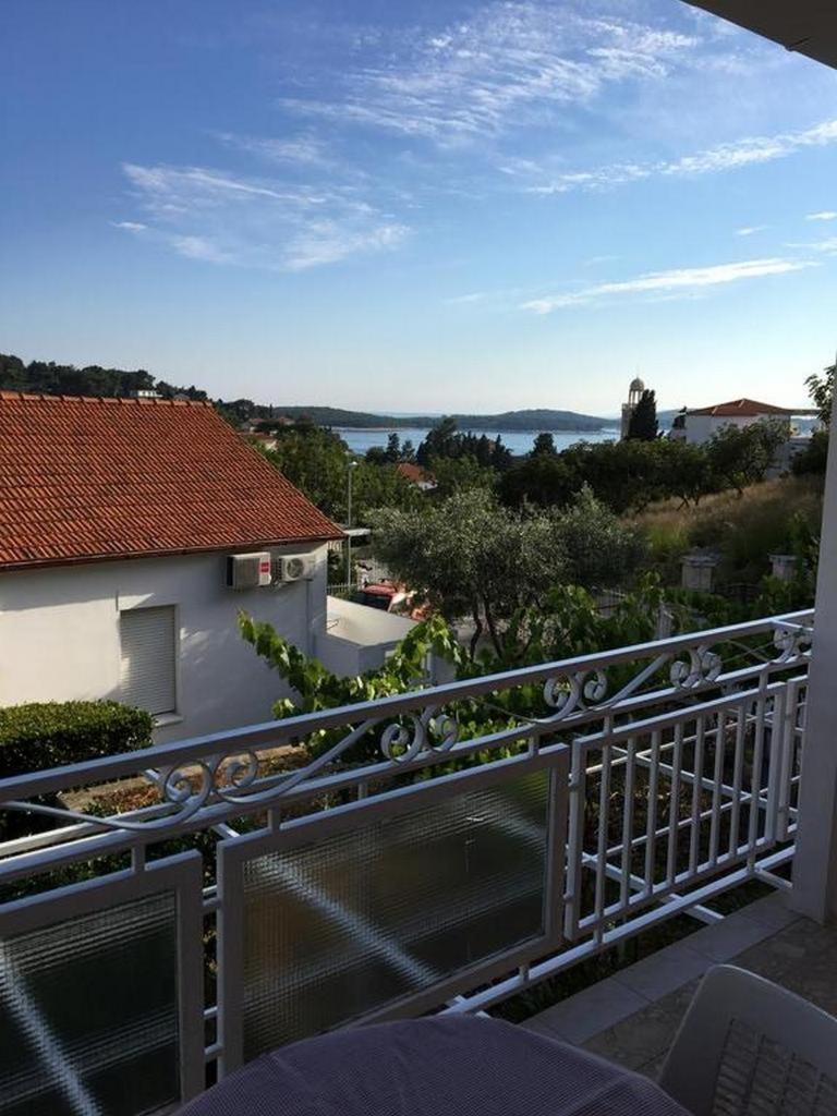 Apartments And Rooms With Parking Space Hvar - 15706 Hvar Town Exterior foto